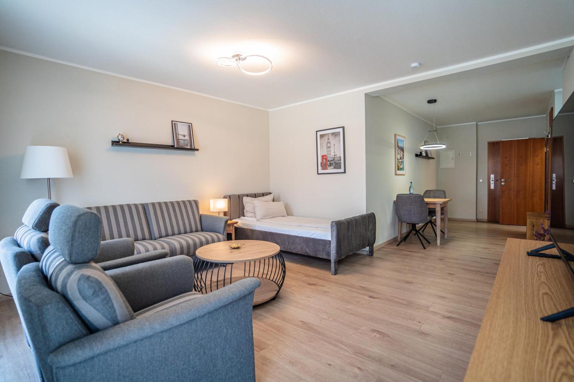 Hotel Cityhome Am Kurpark Bad Salzuflen Ngoại thất bức ảnh