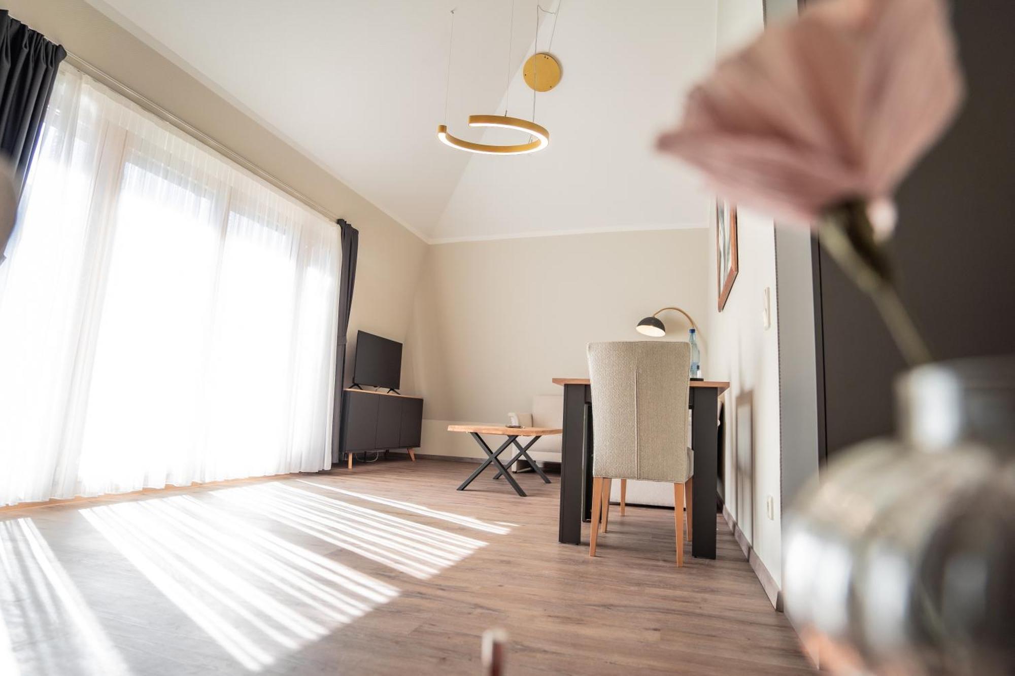 Hotel Cityhome Am Kurpark Bad Salzuflen Ngoại thất bức ảnh